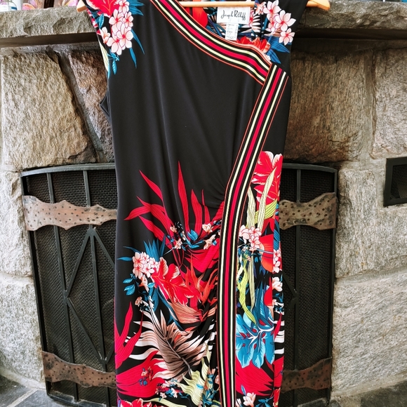 Flower print dress - Picture 3 of 7